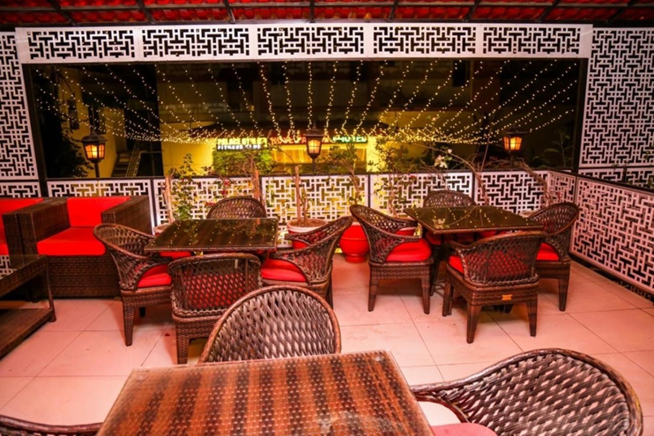 Rose Palace Hotel Lahore Ngoại thất bức ảnh
