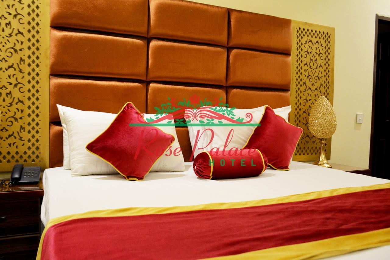 Rose Palace Hotel Lahore Ngoại thất bức ảnh