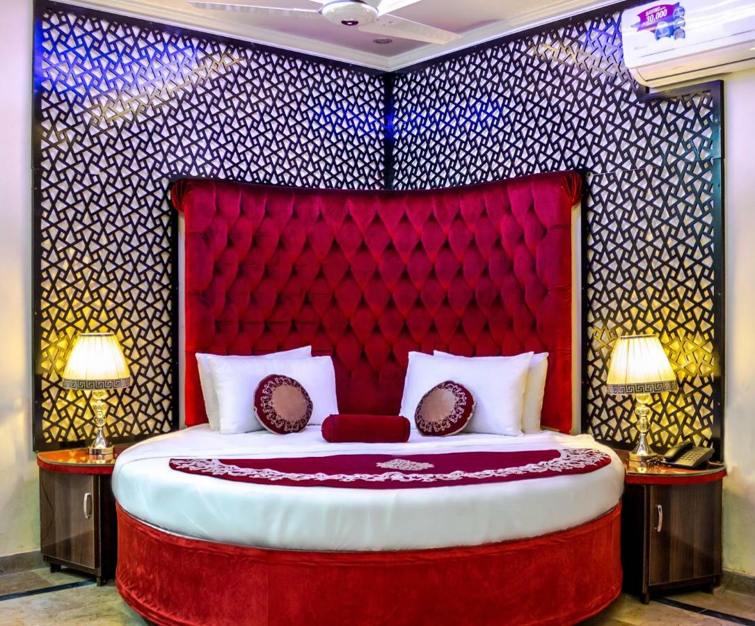 Rose Palace Hotel Lahore Ngoại thất bức ảnh