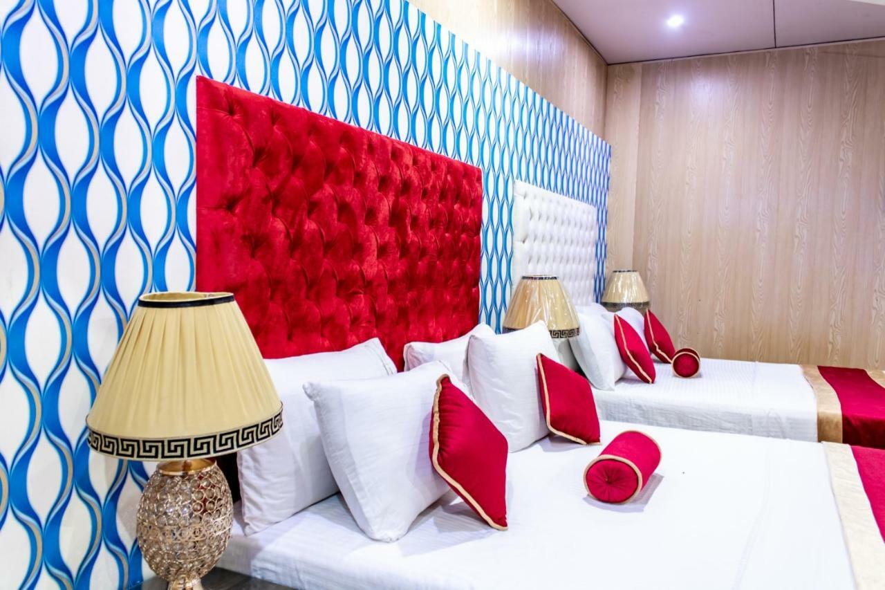 Rose Palace Hotel Lahore Ngoại thất bức ảnh