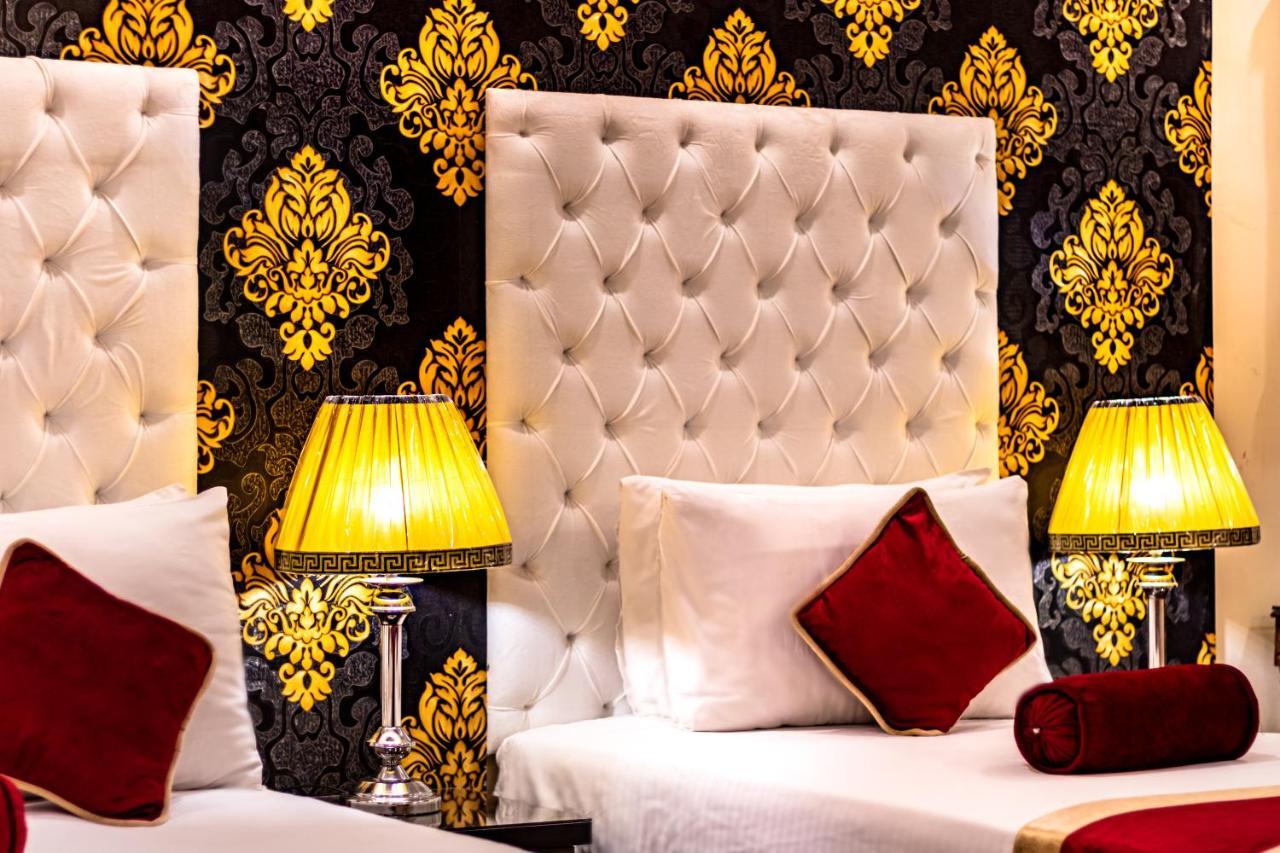 Rose Palace Hotel Lahore Ngoại thất bức ảnh
